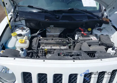 2017 Jeep Patriot High Altitude Fwd z USA, uszkodzony, nr VIN 1C4NJPFA1HD153258